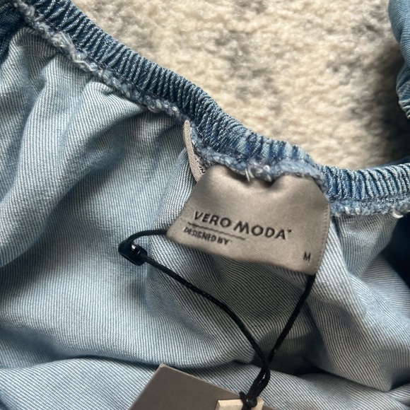NWT Off-shoulder vero moda top - Picture 3 of 5